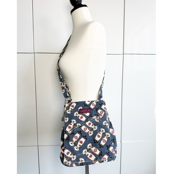 Bungalow 360 Otter Crossbody Bag Hearts Canvas Pockets Flap Blue Zipper - Picture 1 of 10